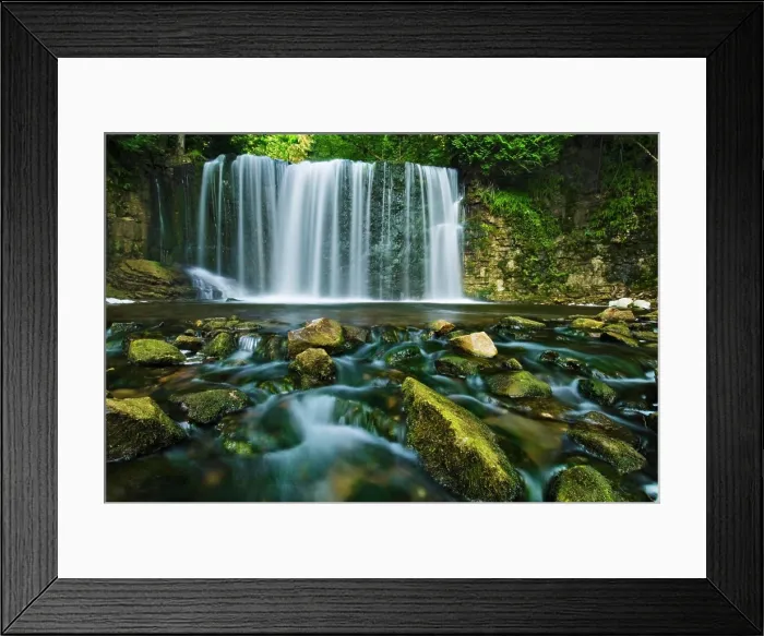 Framed Print : Hoggs Falls on the Boyne River along the Niagara Escarpment near Flesherton, Ontario, Canada Framed Print : Hoggs Falls on the Boyne River along the Niagara Escarpment near Flesherton, Ontario, Canada