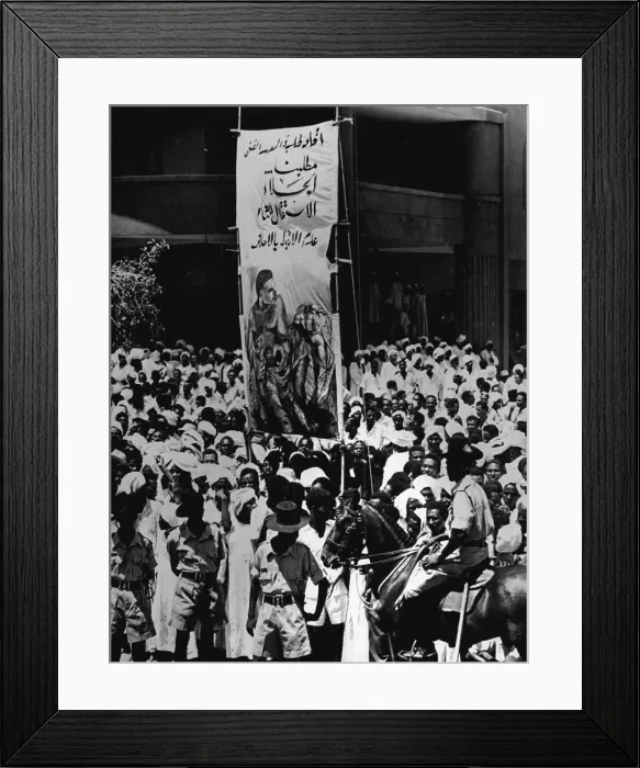 Framed Print : Sudan Asks For Foreign Troops To Be Evacuated -- Some of the many thousands of ***** Sudanese waiting in Khartoum to Framed Print : Sudan Asks For Foreign Troops To Be Evacuated -- Some of the many thousands of ***** Sudanese waiting in Khartoum to