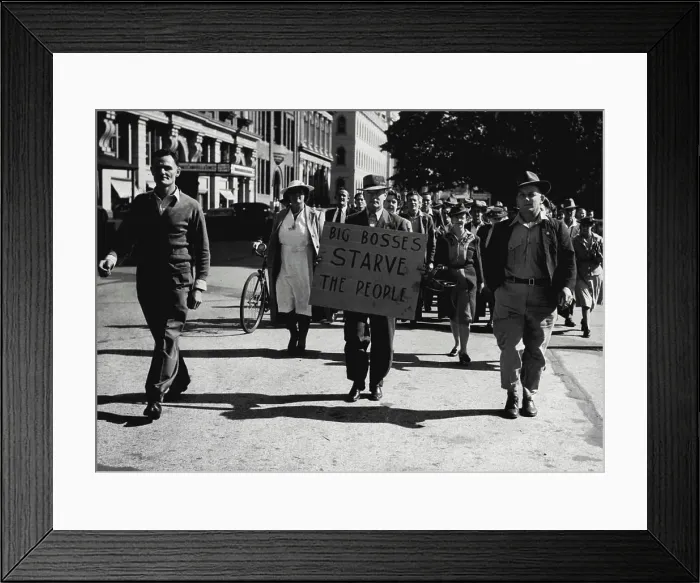 Framed Print : ***** to unload fruit from the Murada had been refused Framed Print : ***** to unload fruit from the Murada had been refused