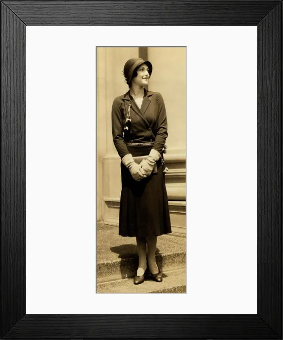 Framed Print : Portrait of woman in elegant clothing