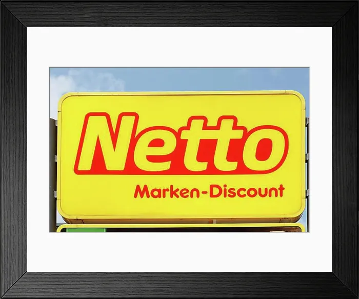 Framed Print : Netto Marken-Discount, Logo, Germany, Europe Framed Print : Netto Marken-Discount, Logo, Germany, Europe