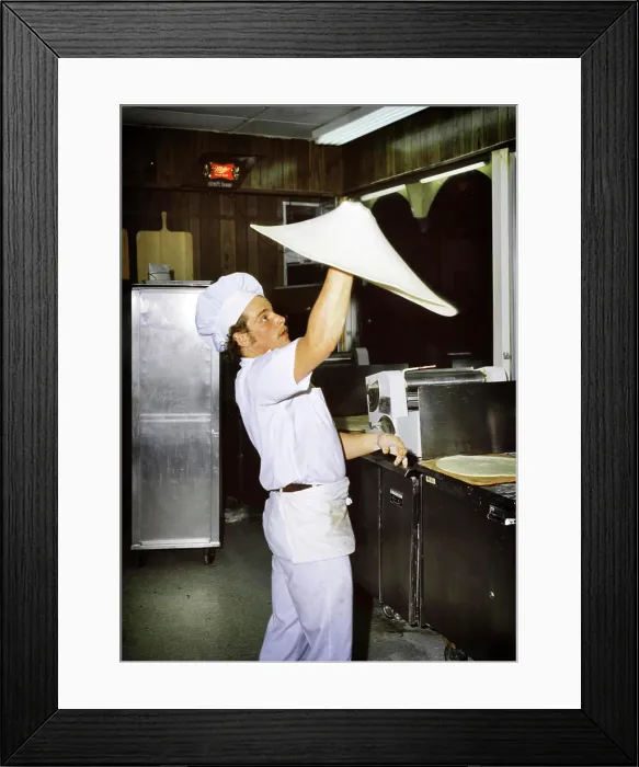 Framed Print : 1970s MAN A PIZZA MAKER THROWING SPINNING TOSSING DOUGH INTO THE AIR Framed Print : 1970s MAN A PIZZA MAKER THROWING SPINNING TOSSING DOUGH INTO THE AIR