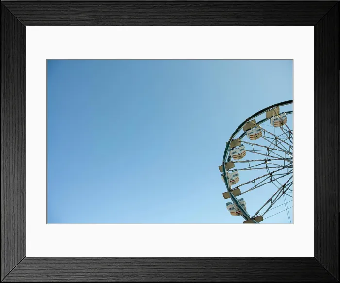 Framed Print : The ferris wheel at the Southern Country Fair in Cummings, Georgia, USA Framed Print : The ferris wheel at the Southern Country Fair in Cummings, Georgia, USA