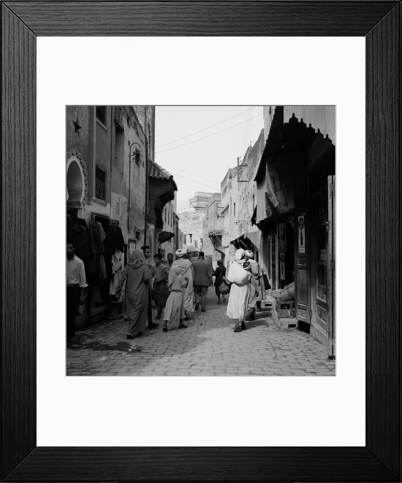 Framed Print : Morocco, Fez, Street scene in Medina Framed Print : Morocco, Fez, Street scene in Medina