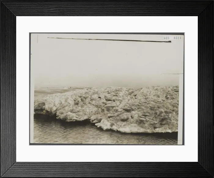 Framed Print : Elsevier photo collection. Winter landscape. Ice floes Zuiderzee. January 1924. IJsselmeer, Zuiderzee Framed Print : Elsevier photo collection. Winter landscape. Ice floes Zuiderzee. January 1924. IJsselmeer, Zuiderzee