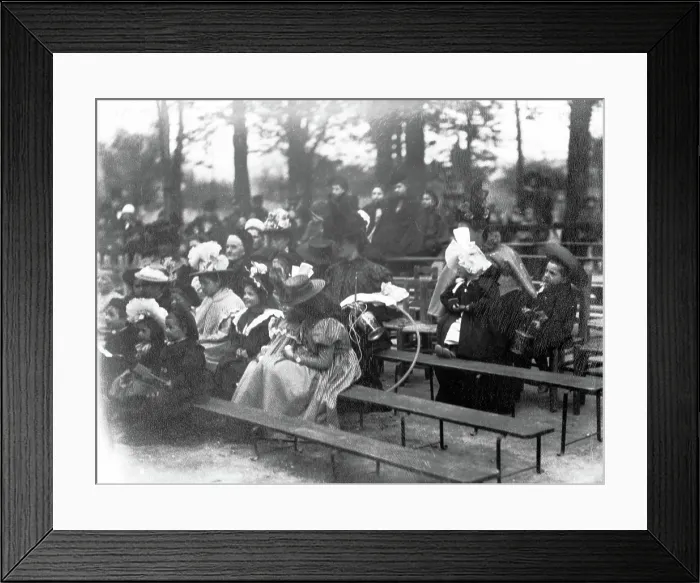 Framed Print : Guignol in Luxembourg Garden Guignol Framed Print : Guignol in Luxembourg Garden Guignol