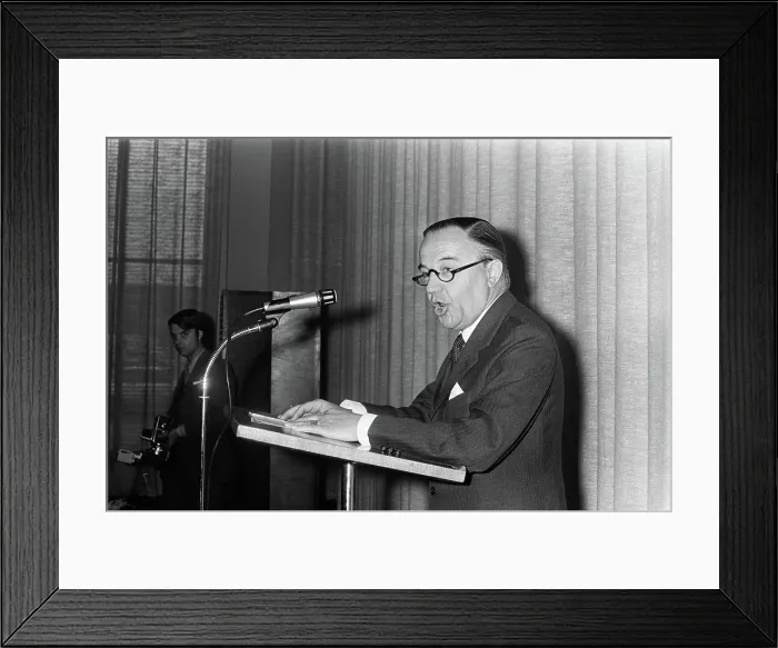 Framed Print : Anefo photo collection. Minister President De Jong opened the Europort Framed Print : Anefo photo collection. Minister President De Jong opened the Europort