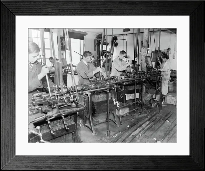 Framed Print : Poll photo collection. Manufacture of varadine flushing set Framed Print : Poll photo collection. Manufacture of varadine flushing set
