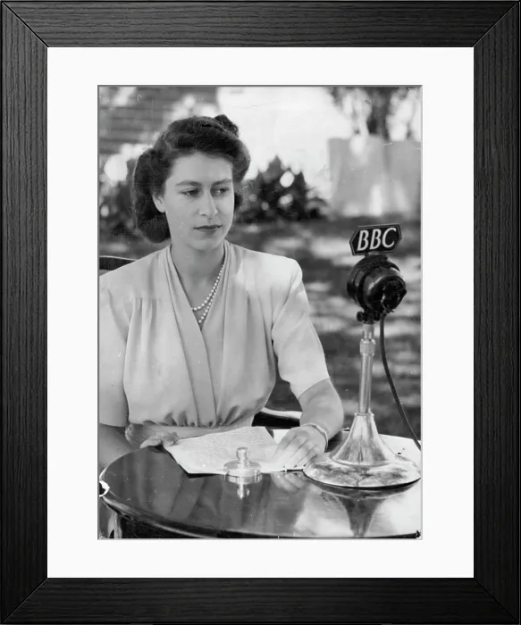 Framed Print : princess Elizabeth's 21st Birthday Speech -- A specially posed portrait of H Framed Print : princess Elizabeth's 21st Birthday Speech -- A specially posed portrait of H