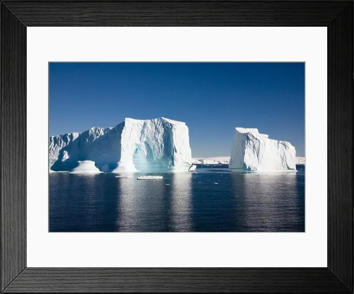 Framed Print : Icebergs, Southern Ocean, Antarctic Peninsula, Antarctica Framed Print : Icebergs, Southern Ocean, Antarctic Peninsula, Antarctica