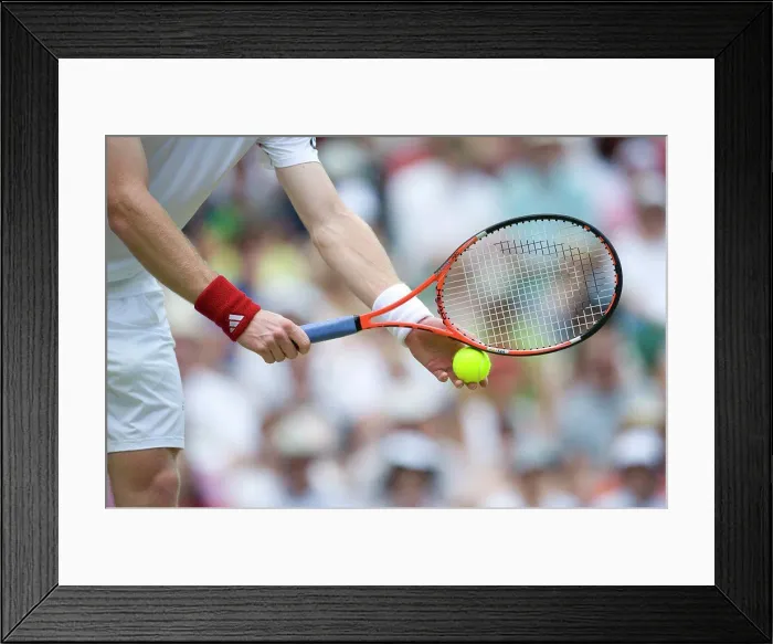 Framed Print : England, London, Wimbledon. Andy Murray preparing to serve in a match at the Wimbledon Tennis Championships 2010 Framed Print : England, London, Wimbledon. Andy Murray preparing to serve in a match at the Wimbledon Tennis Championships 2010