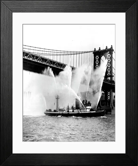 Framed Print : Manhattan Bridge Is Not On Fire -- Despite this alarming indication to the contrary Framed Print : Manhattan Bridge Is Not On Fire -- Despite this alarming indication to the contrary