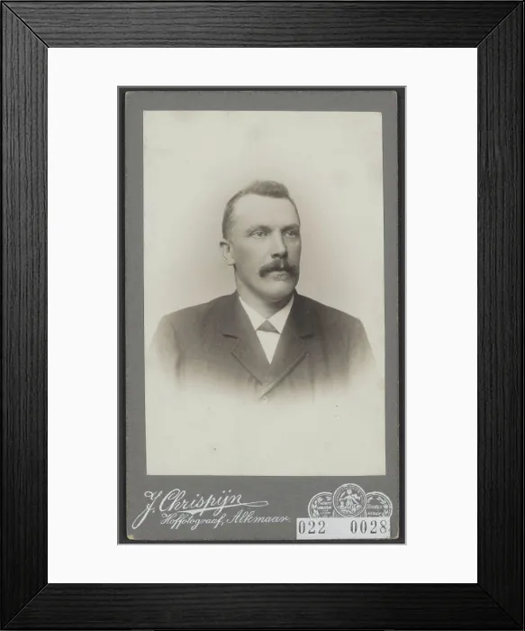 Framed Print : Elsevier photo collection. Jacob de Leeuw, Bugermeester van Schermerhorn. 1920. Schermerhorn