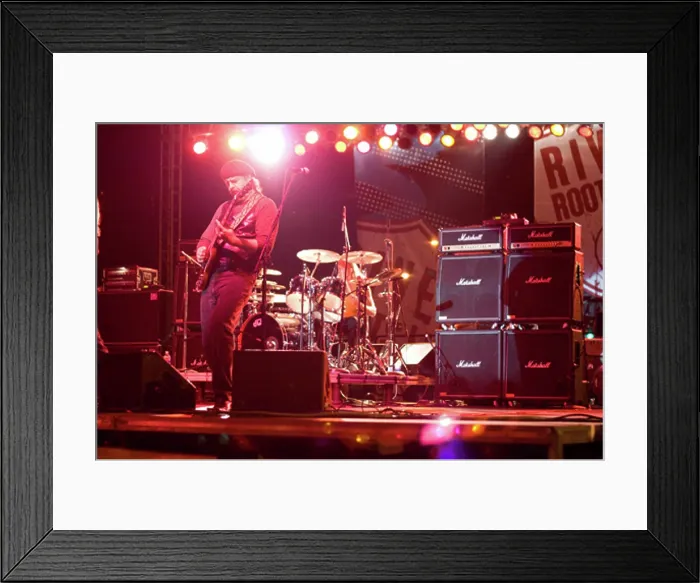 Framed Print : Great River Road - Performer at River Roots Live Framed Print : Great River Road - Performer at River Roots Live