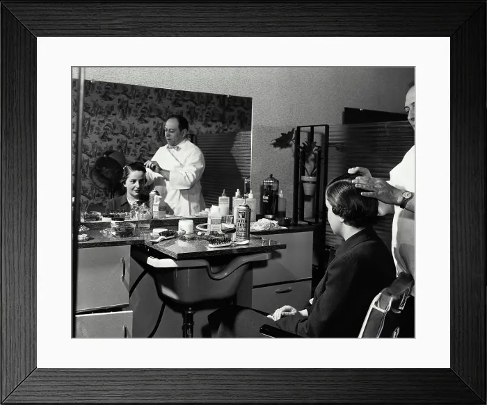 Framed Print : Vintage Photograph. Combing out wave at Beauty Shop Framed Print : Vintage Photograph. Combing out wave at Beauty Shop