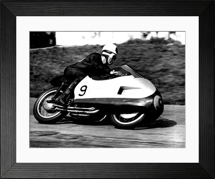 Framed Print : Duke Does It Again - Geoff Duke on his Gilera Framed Print : Duke Does It Again - Geoff Duke on his Gilera
