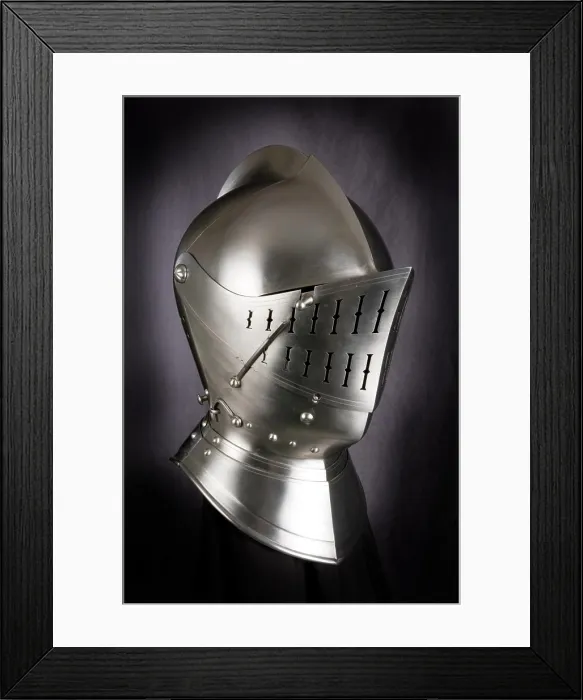 Framed Print : Rüstung Armour of the medieval knight Framed Print : Rüstung Armour of the medieval knight