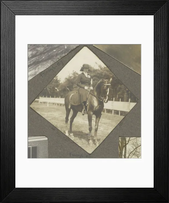 Framed Print : Equestrian scene on Royal Hunting Het Loo: Woman Writing on horseback Framed Print : Equestrian scene on Royal Hunting Het Loo: Woman Writing on horseback