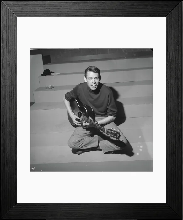 Framed Print : Anefo photo collection. Jacques Brel in TV program Domino. March 21, 1962