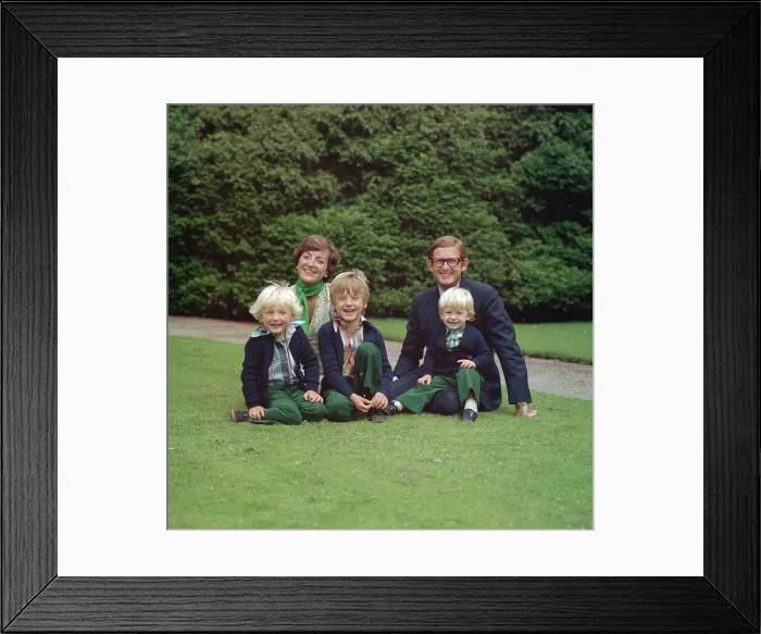 Framed Print : RVD / Royal House photo collection Framed Print : RVD / Royal House photo collection