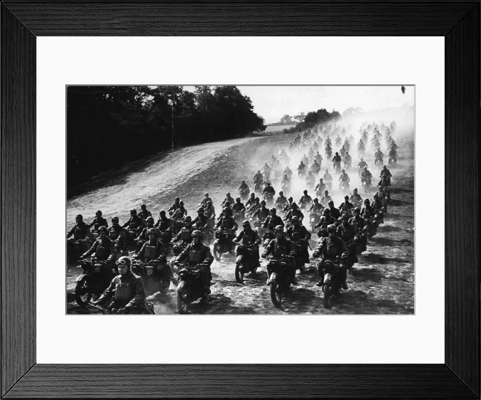 Framed Print : British Motor Cyclists. December 06, 1941. (Photo by The Topical Press Agency Ltd.) Framed Print : British Motor Cyclists. December 06, 1941. (Photo by The Topical Press Agency Ltd.)