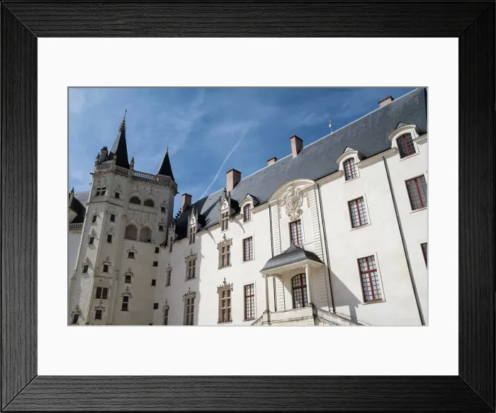 Framed Print : Daily life in Nantes, France.Vie quotidienne à Nantes en France