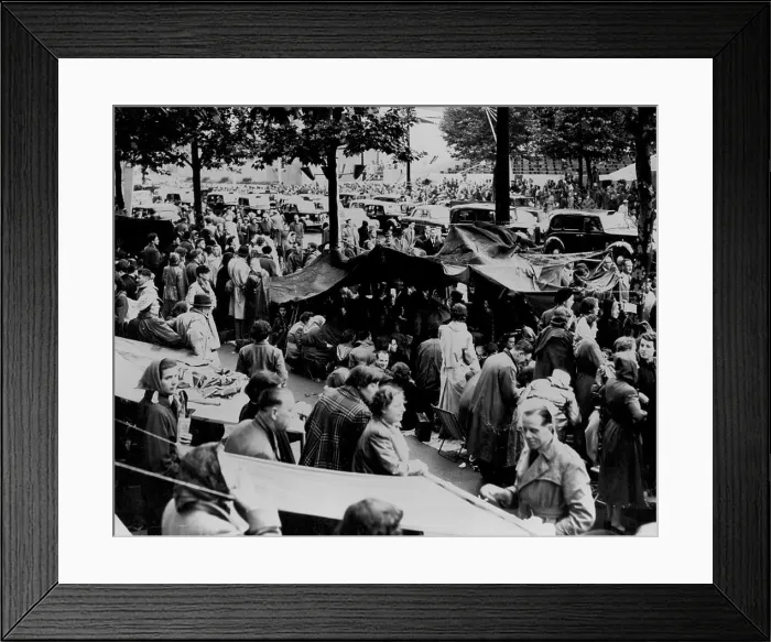 Framed Print : Tent Town Springs Up In The Mall Van -- A view of a section of the Mall this afternoon Framed Print : Tent Town Springs Up In The Mall Van -- A view of a section of the Mall this afternoon