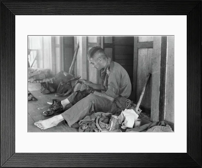 Framed Print : Photo collection Service for army contacts Indonesia Framed Print : Photo collection Service for army contacts Indonesia