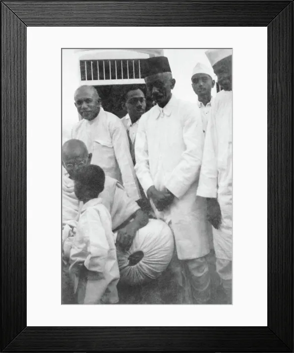 Framed Print : During Mahatma Gandhis meeting with his cousin Kushalchand in Rajkot Framed Print : During Mahatma Gandhis meeting with his cousin Kushalchand in Rajkot