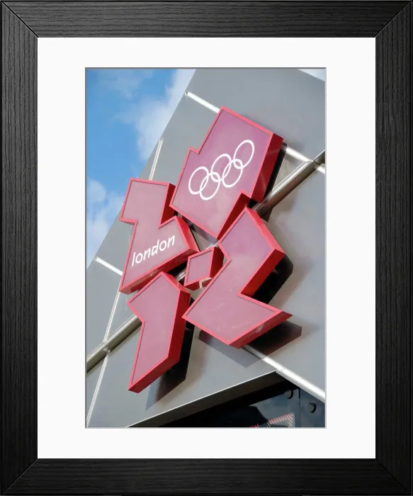 Framed Print : England, London, Trafalgar Square. London 2012 Olympic logo Framed Print : England, London, Trafalgar Square. London 2012 Olympic logo