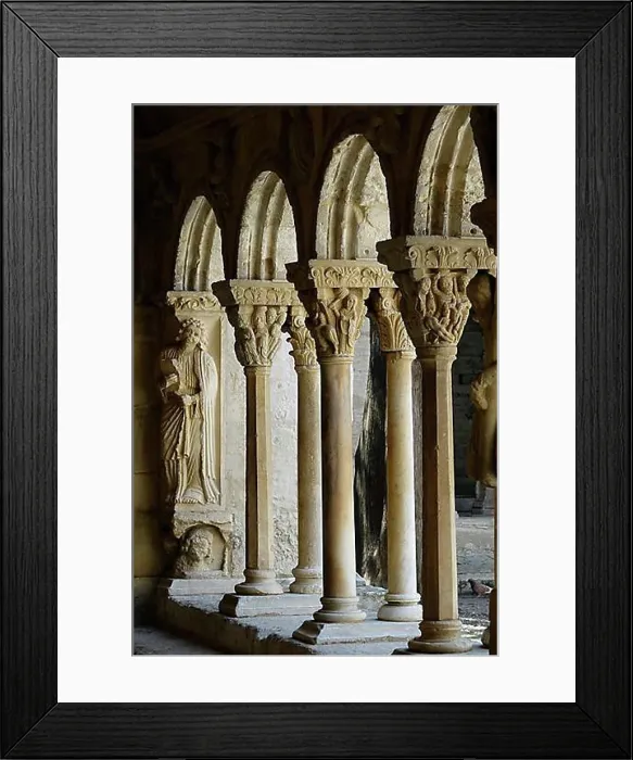 Framed Print : Cloister, Romanesque former Benedictine abbey church Eglise Saint-Trophime Framed Print : Cloister, Romanesque former Benedictine abbey church Eglise Saint-Trophime