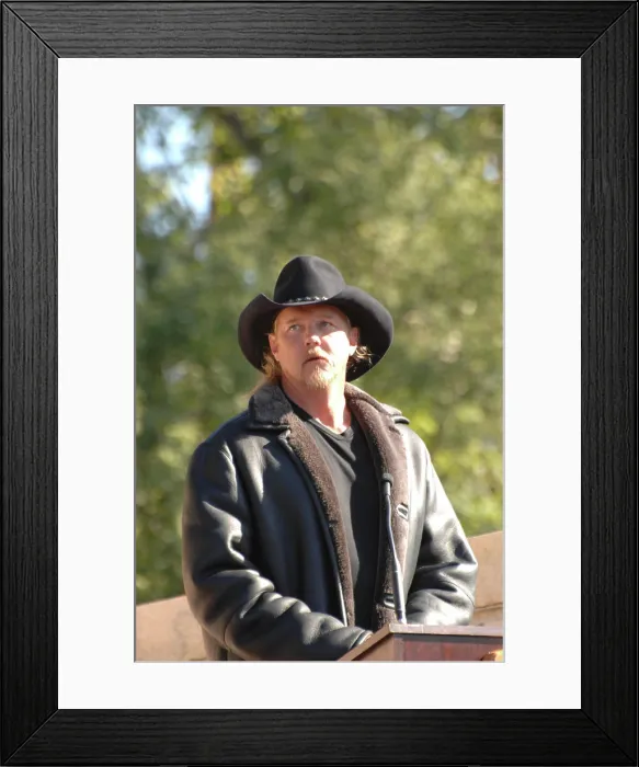Framed Print : Visit of Secretary Dirk Kempthorne to Vicksburg National Military Park Framed Print : Visit of Secretary Dirk Kempthorne to Vicksburg National Military Park