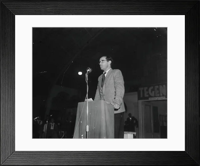 Framed Print : Anefo photo collection. Meeting Association of the Netherlands Indonesia in the RAI in Amsterdam