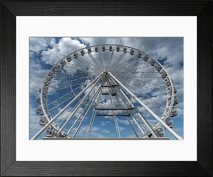 Framed Print : Ferris wheel on the promenade in Kuehlungsborn, Mecklenburg-Vorpommern, Germany, Europe Framed Print : Ferris wheel on the promenade in Kuehlungsborn, Mecklenburg-Vorpommern, Germany, Europe