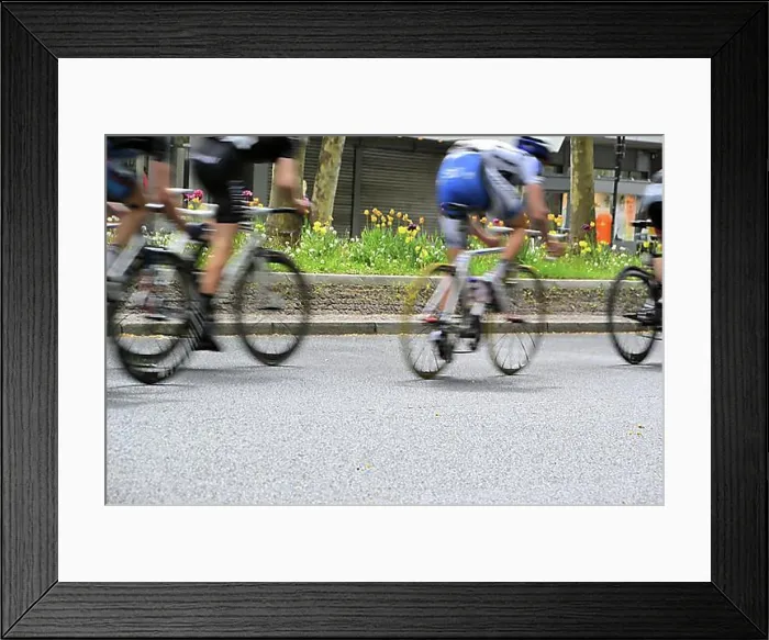 Framed Print : Cycle race through the streets of Berlin Framed Print : Cycle race through the streets of Berlin