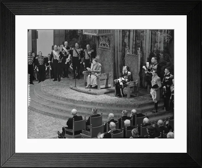 Framed Print : Anefo photo collection. Confirmation Statute of the Kingdom by Queen Juliana in the Ridderzaal in the Hague