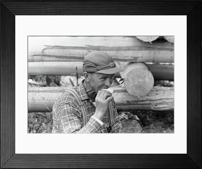 Framed Print : Anefo photo collection. Finland. Lumberjack to lunch. July 5, 1967. Finland Framed Print : Anefo photo collection. Finland. Lumberjack to lunch. July 5, 1967. Finland