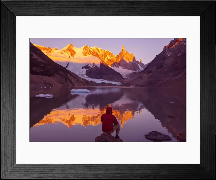 Framed Print : Wandern in Patagonien, Chile, Suedamerika Famous beautiful peak Cerro Torre in Patagonia mountains Framed Print : Wandern in Patagonien, Chile, Suedamerika Famous beautiful peak Cerro Torre in Patagonia mountains