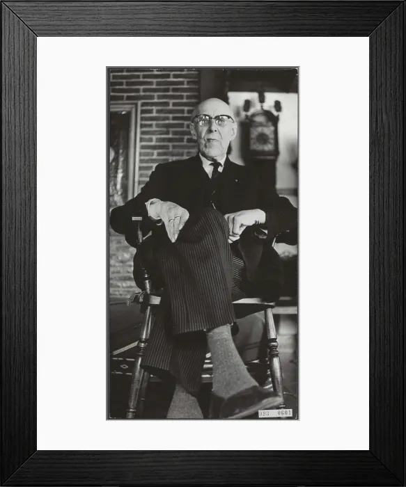 Framed Print : Elsevier photo collection. famous Haarlem portrait life painter G