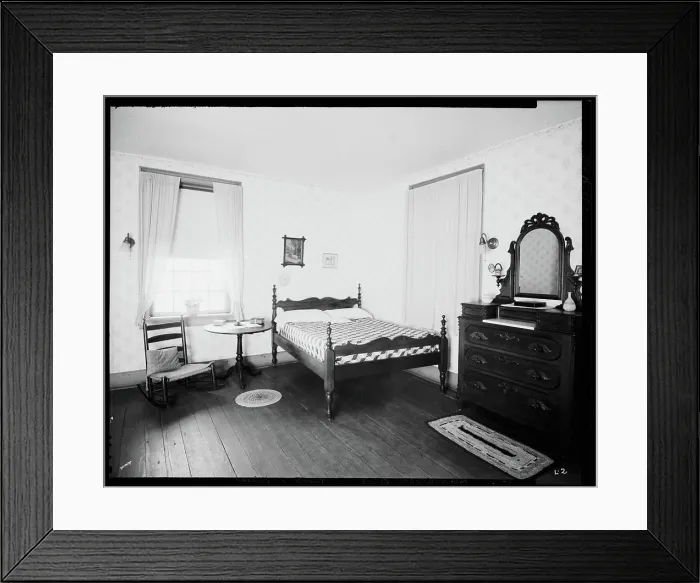 Framed Print : Llambias House, 31 St. Francis Street