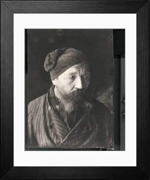 Framed Print : Portrait study of a head captured by Ludwig David using gummidruck technique after 1894 Framed Print : Portrait study of a head captured by Ludwig David using gummidruck technique after 1894