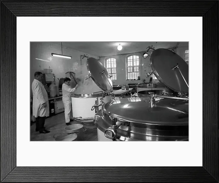 Framed Print : Life in the prisons and penitentiaries Werl