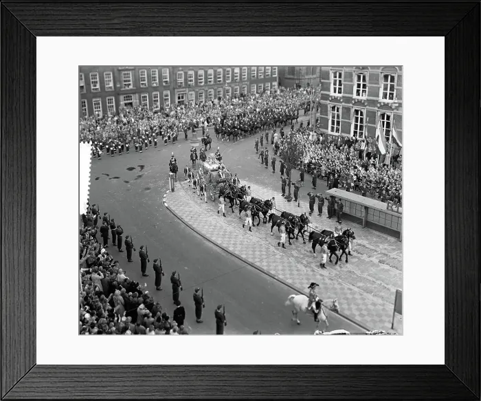 Framed Print : Anefo photo collection. Opening States General, Golden Carriage to States General of the front. September 21, 1954 Framed Print : Anefo photo collection. Opening States General, Golden Carriage to States General of the front. September 21, 1954