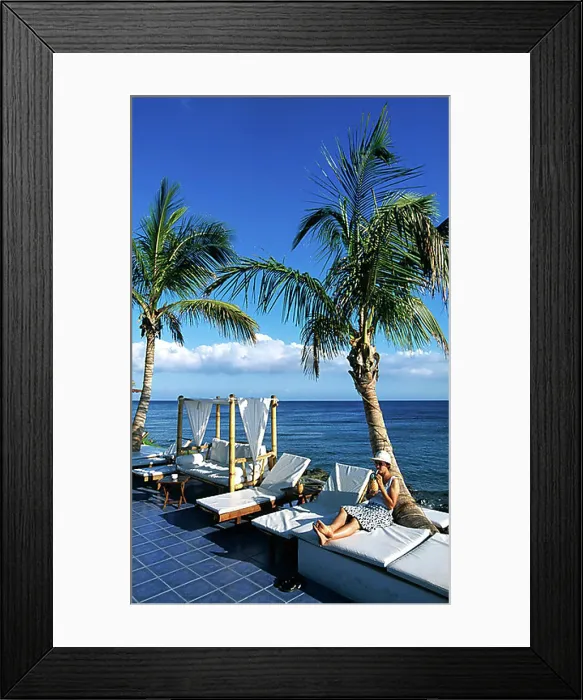 Framed Print : Beach Club La Ola in Puerto del Carmen, Lanzarote, Canary Islands, Spain, Europe Framed Print : Beach Club La Ola in Puerto del Carmen, Lanzarote, Canary Islands, Spain, Europe