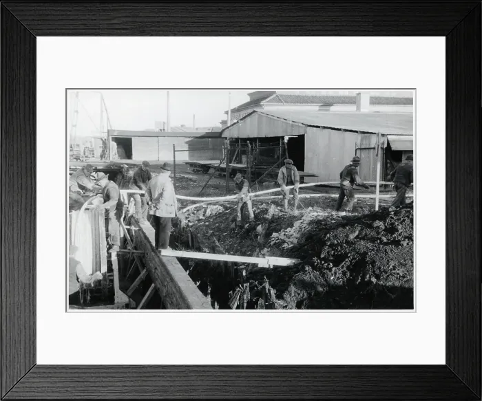 Framed Print : Cabinating from boat at Marieholmsbron Framed Print : Cabinating from boat at Marieholmsbron