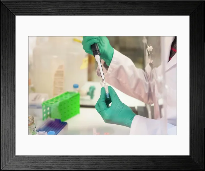 Framed Print : Reportage on the TIRO lab (Oncology Imaging and Radiotherapy Transporters) Framed Print : Reportage on the TIRO lab (Oncology Imaging and Radiotherapy Transporters)