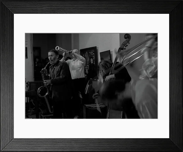 Framed Print : GDR, Berlin, 26.2.1988, Jazzfest at the HdjT (from left to right) Manfred Schulze Framed Print : GDR, Berlin, 26.2.1988, Jazzfest at the HdjT (from left to right) Manfred Schulze