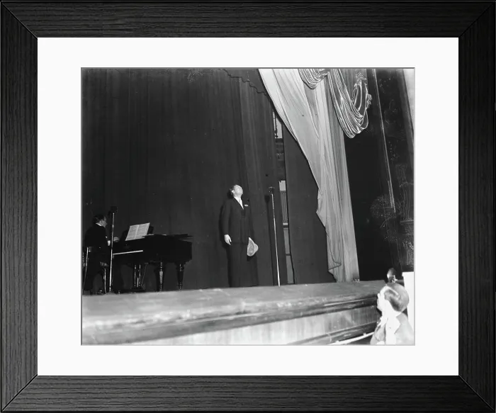 Framed Print : Anefo photo collection. Performance by Charles Trenet. December 27, 1945. Amsterdam