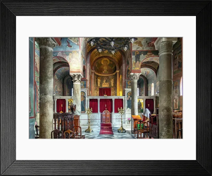 Framed Print : Kapnikarea-Kirche Innenraum der Kapnikarea-Kirche in der griechischen Hauptstadt Athen Framed Print : Kapnikarea-Kirche Innenraum der Kapnikarea-Kirche in der griechischen Hauptstadt Athen