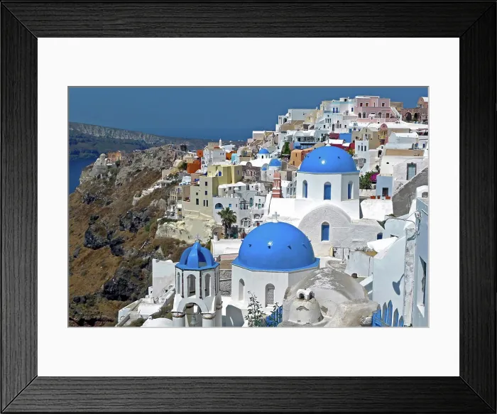Framed Print : Greece, Santorini. The town of Oia on the island of Santorini